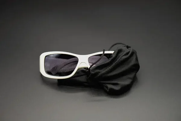 sunglasses-white